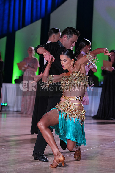 24EMB_22669_MM