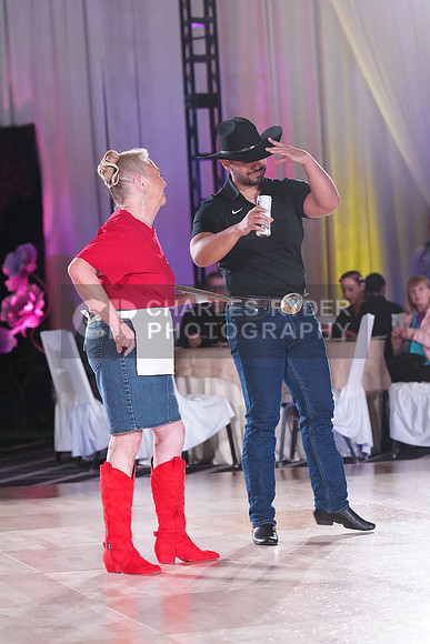 25WOR_4973_CR