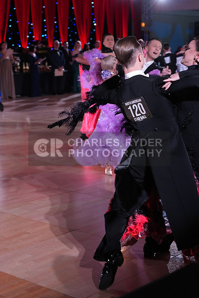 24ISB_11052_MM