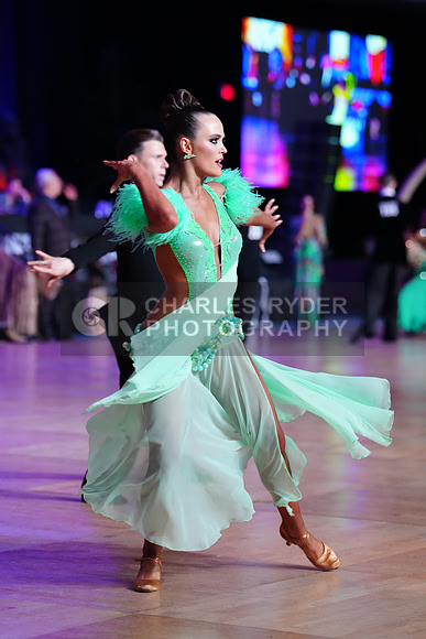 24MDC_17442_MB