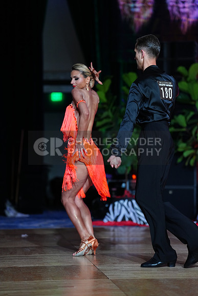 24MDC_24370_BH
