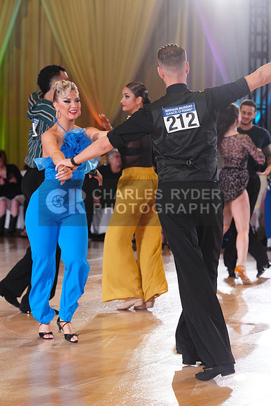 25WOR_10938_KS