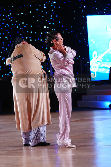 25WOR_4876_CR