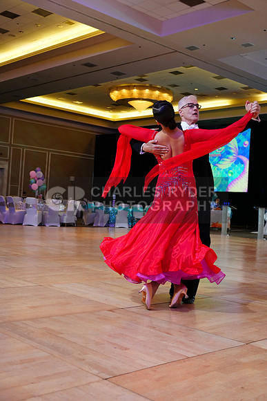 25MDC20094_BC