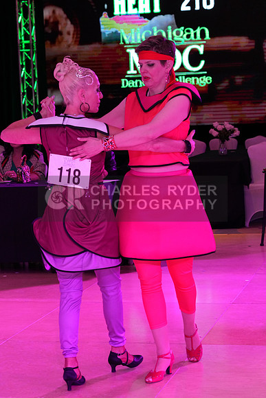 25MDC_2044_RK