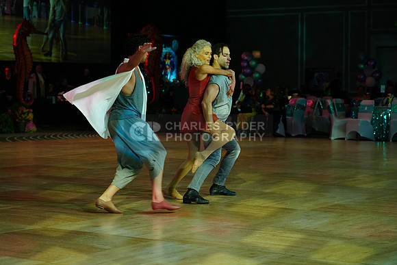 25MDC15954_CR