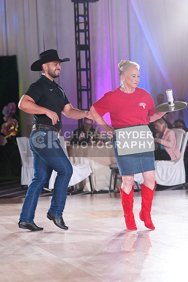 25WOR_4939_CR