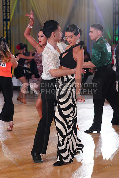 25WOR_10786_KS