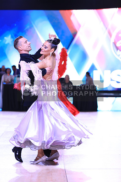 25USDC_49676_ls