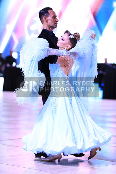 25USDC_49562_ls