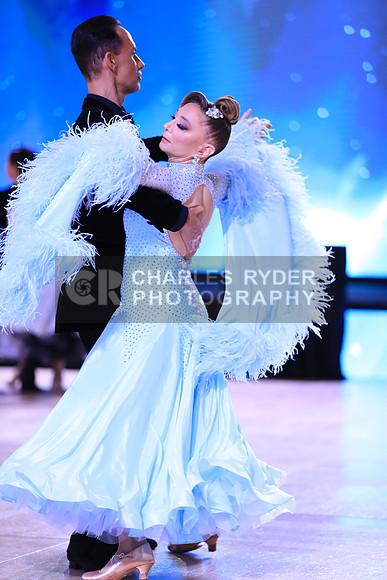 25USDC_49548_ls