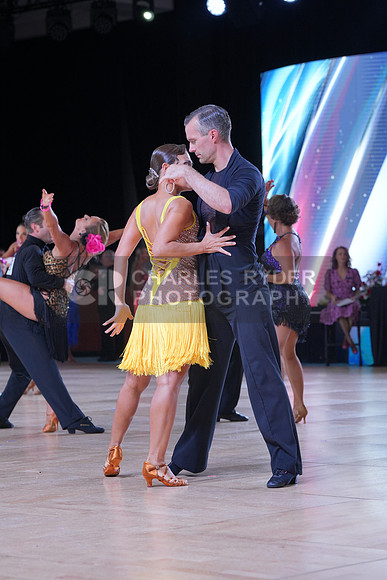 25USDC_13910_RS