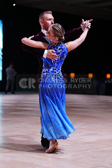 25USDC_8952_KS