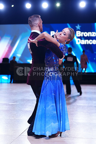 25USDC_8956_KS