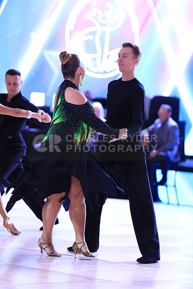 25USDC_4956_LS