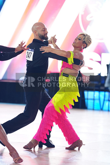 25USDC_3984_KS
