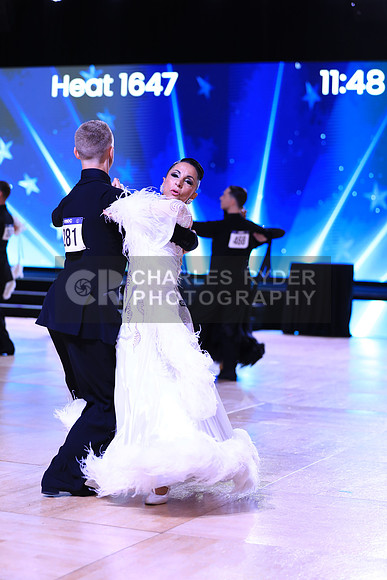 25USDC_49600_ls
