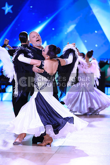 25USDC_49660_ls