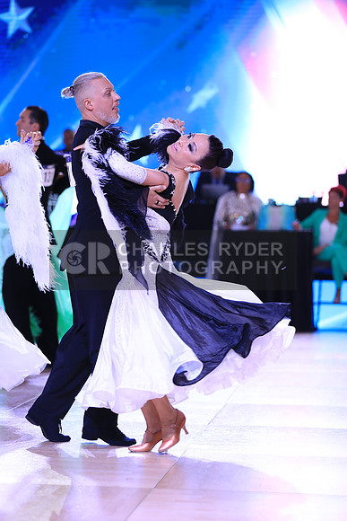 25USDC_49662_ls