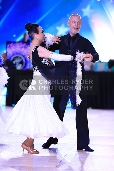 25USDC_49663_ls