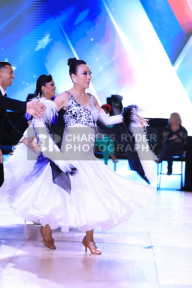 25USDC_49664_ls