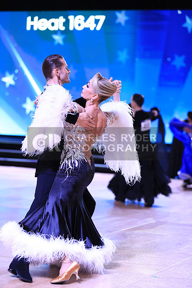 25USDC_49580_ls