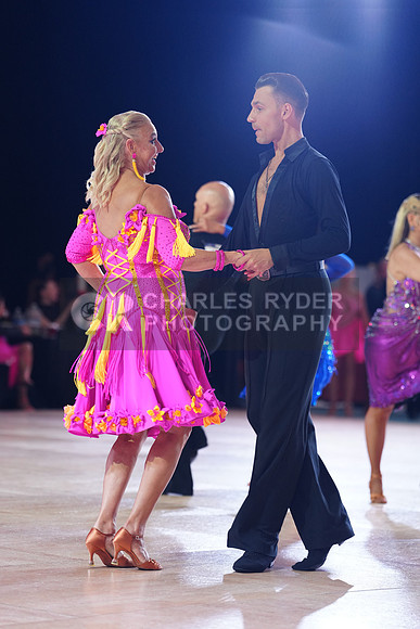 25USDC_2311_KS
