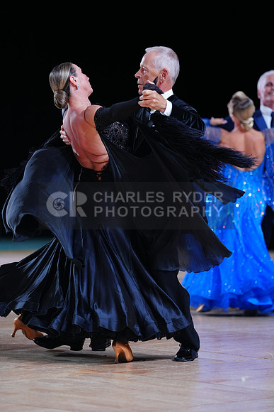 25USDC_41044_CR