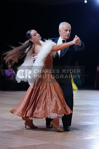 25USDC_41062_CR