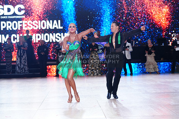 25USDC_42356_CR