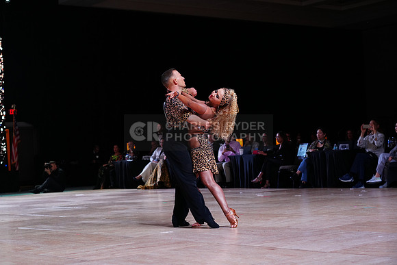 25USDC_42527_CR