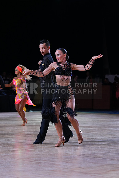 25USDC_44073_KS
