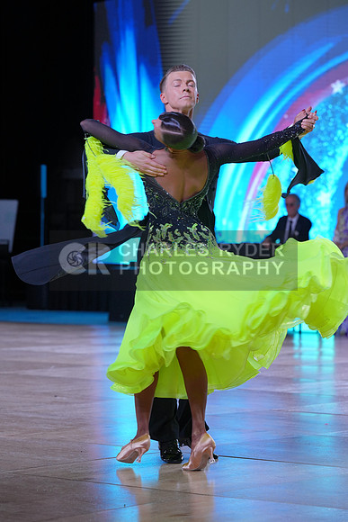 25USDC_15860_RS