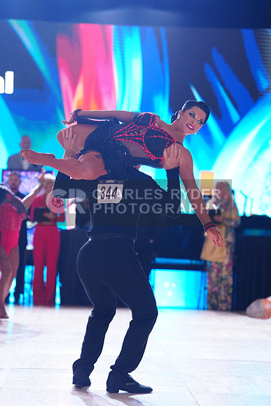 25USDC_15318_CR