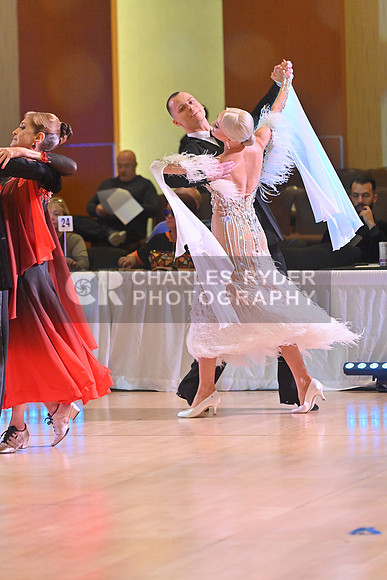 25EMB_14887_HD