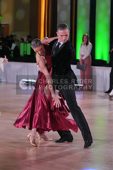 25EMB_10526_MM