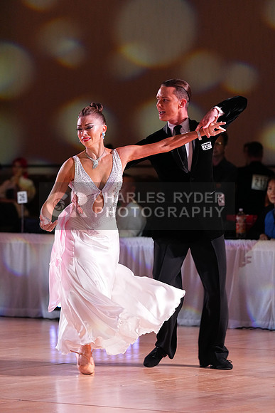 25EMB_10982_MM