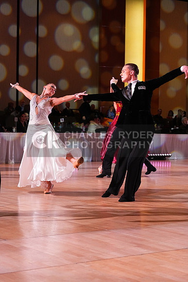 25EMB_10979_MM