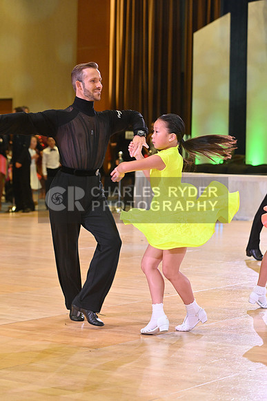 25EMB_29776_HB