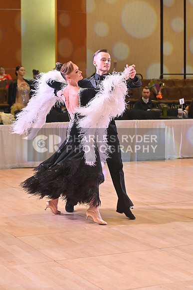 25EMB_14033_HD