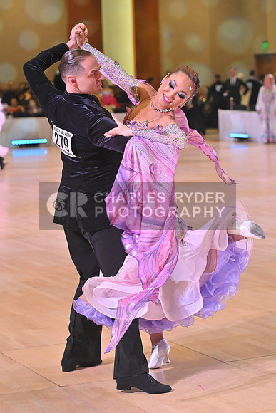 25EMB_15989_RK