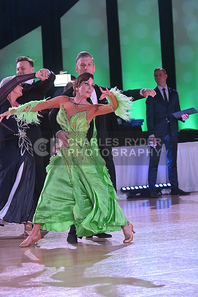 25EMB_10827_RK