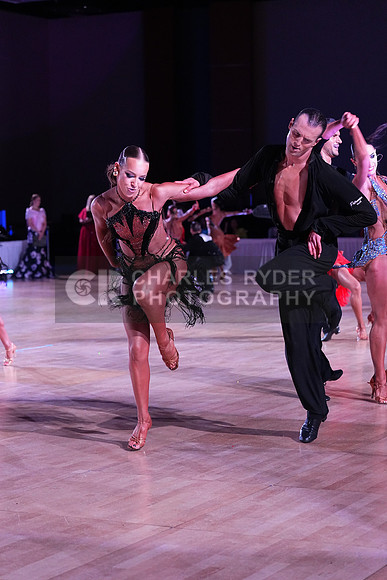25EMB_34054_MM