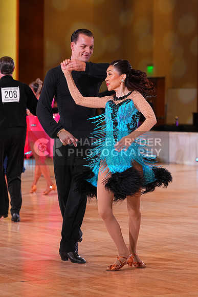 25EMB_1370_MM