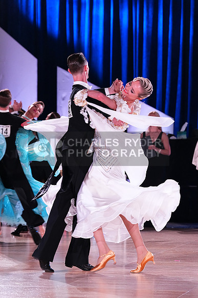 25EMB_18153_MM
