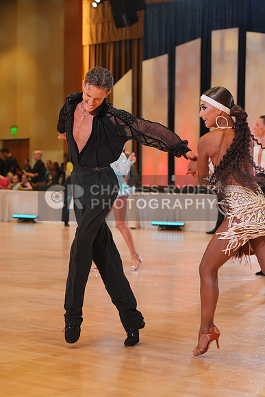 25EMB_31674_rs