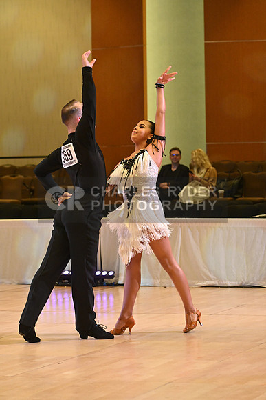 25EMB_28934_HB