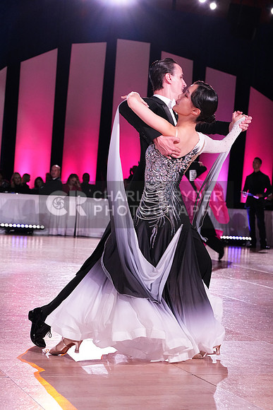 25EMB_12376_MM