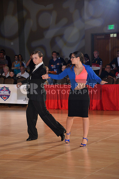 16AAU_3195_MM