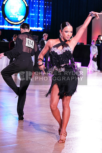 25EMB_10914_MM